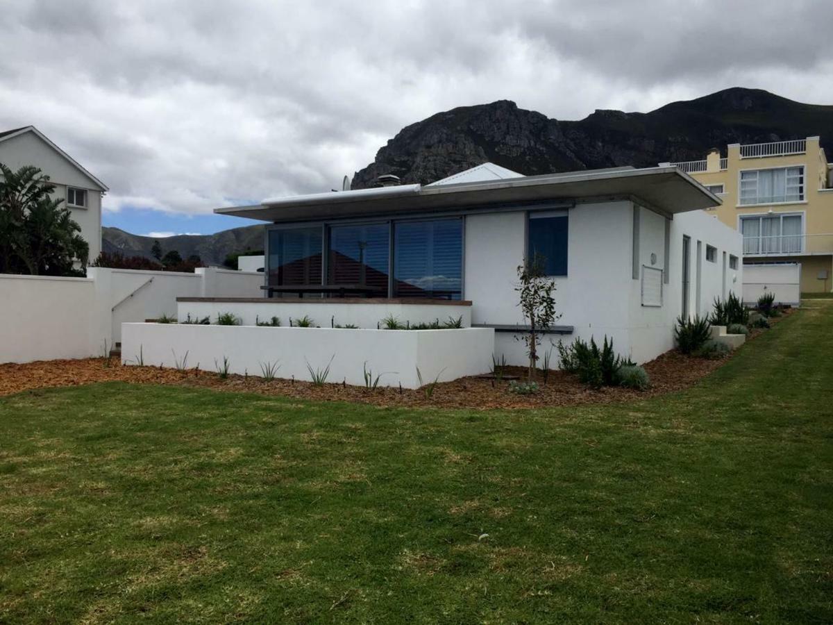Troon Beach Cottage ヘルマナス エクステリア 写真